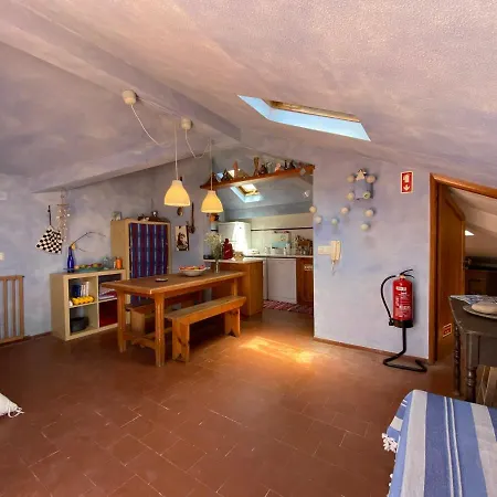 Apartment Casa Do Buzio Cosy Next To The Lourinha (Lisbon)